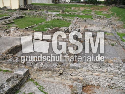 Italien Venetien Aquileia Mosaiken 001.JPG